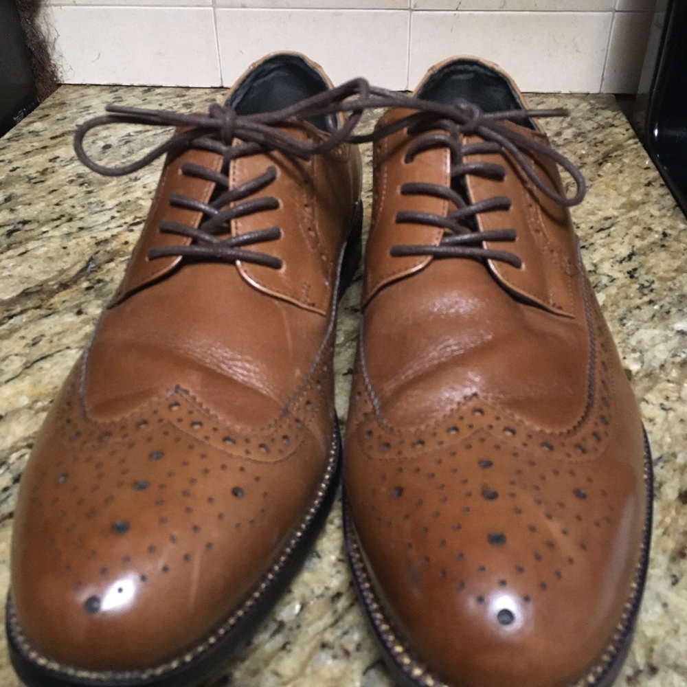 Brown Leather Oxford Wingtip Shoes